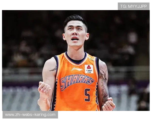 广厦队为刘铮庆生,团队温馨氛围助力赛季征程